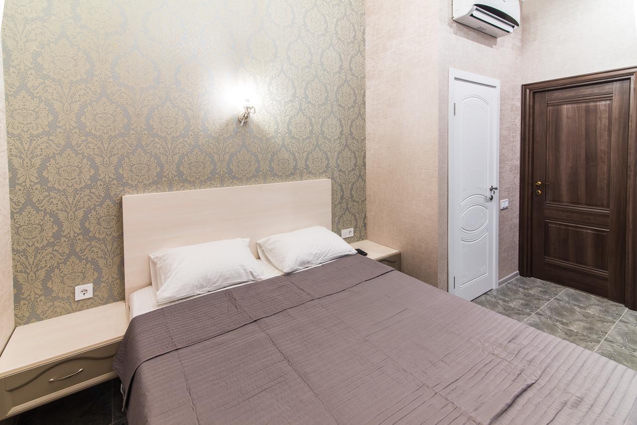 L.O.Y Family Hotel Dnipro Dış mekan fotoğraf